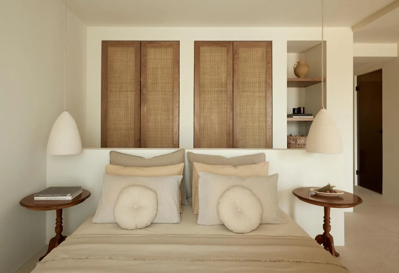 Sui Generis Villa Pesádha