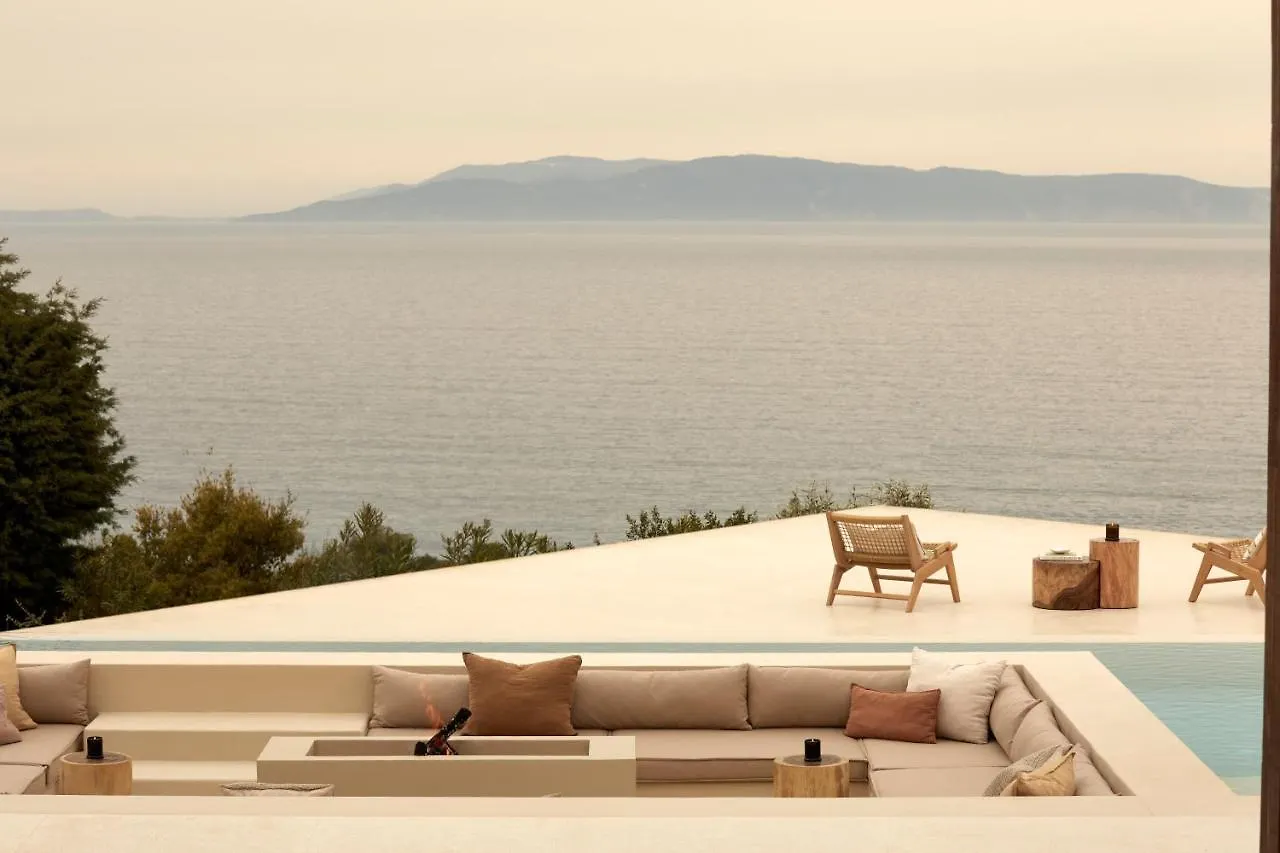 Sui Generis Villa Pesádha